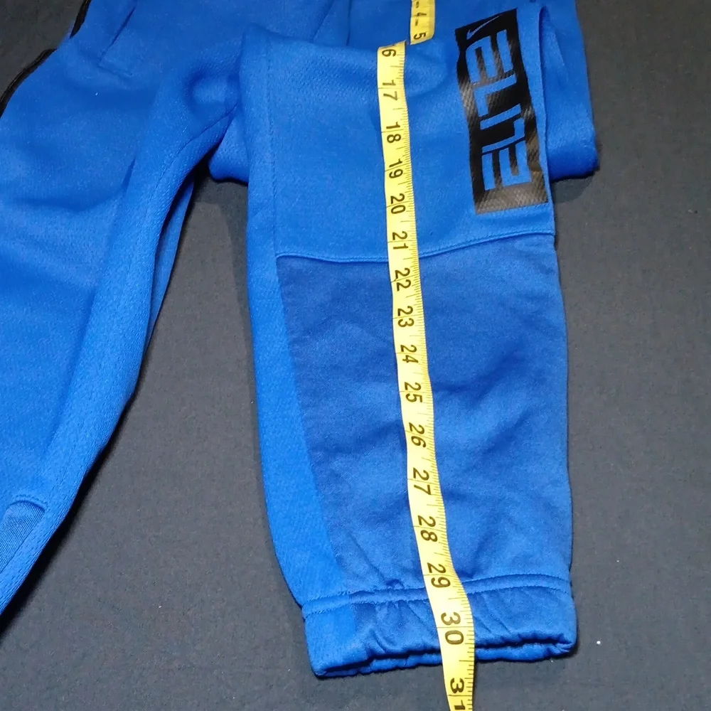 Nike Dri-FIT Blue Apparel